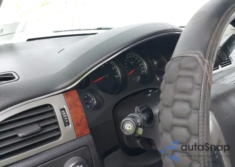 2014 Chevrolet Suburban 1500 Lt from USA, damaged, VIN 1GNSKJE72ER193664